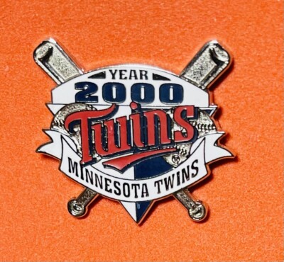 Minnesota Twins Year 2000 Pin MLB Major League Baseball Ship USA Only