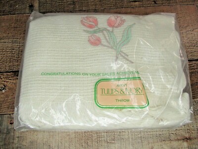 Vintage Avon White Tulips & Ivory Throw Lap Blanket