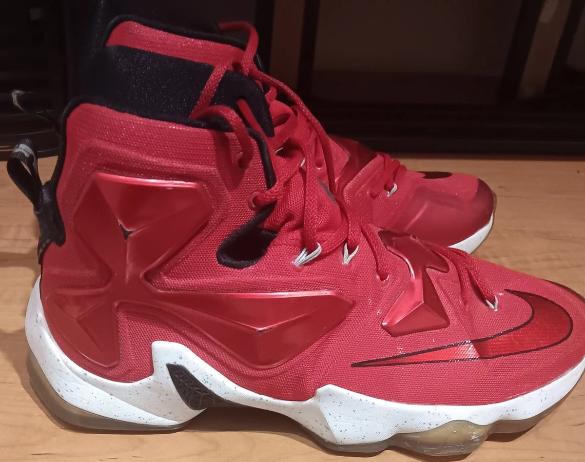 Lebron On The Court 13s kingjames made history last night in an Ohio State-inspired  main image 3