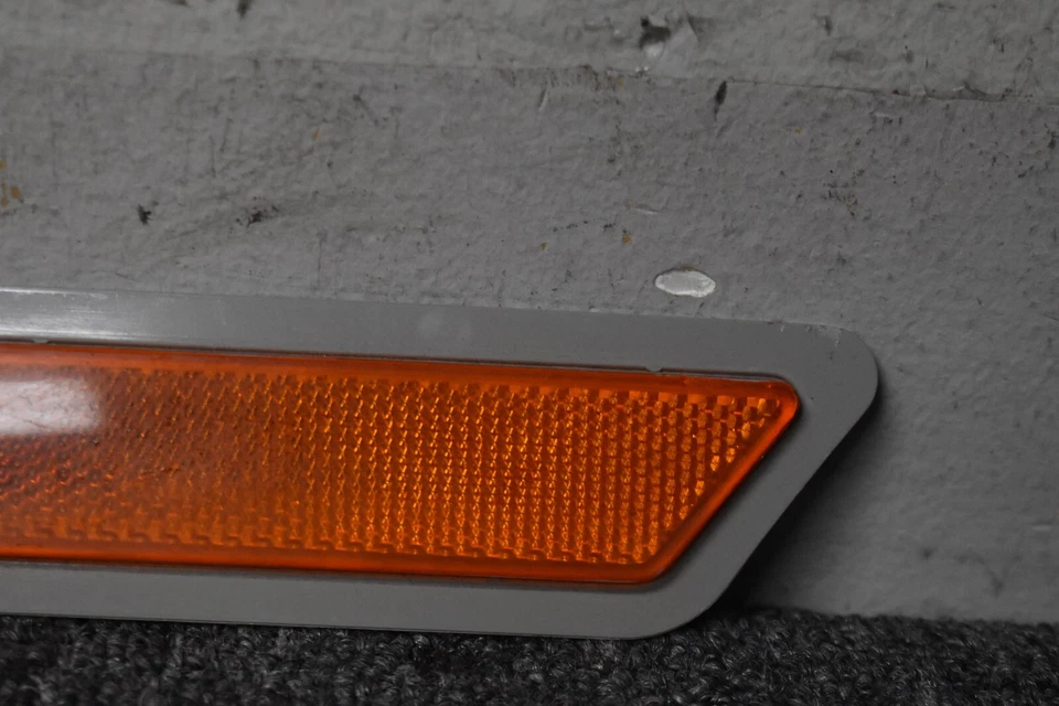BMW 328I 2012-2015 REFLECTOR LADO IZQUIERDO FÁBRICA OEM Foto 3 de 4