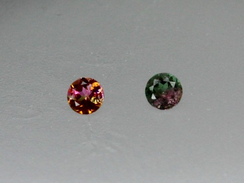 1x 2mm Natural Tourmaline Round Loose Gemstone Purple Bi-colour Colourless White - Foto 14 di 18