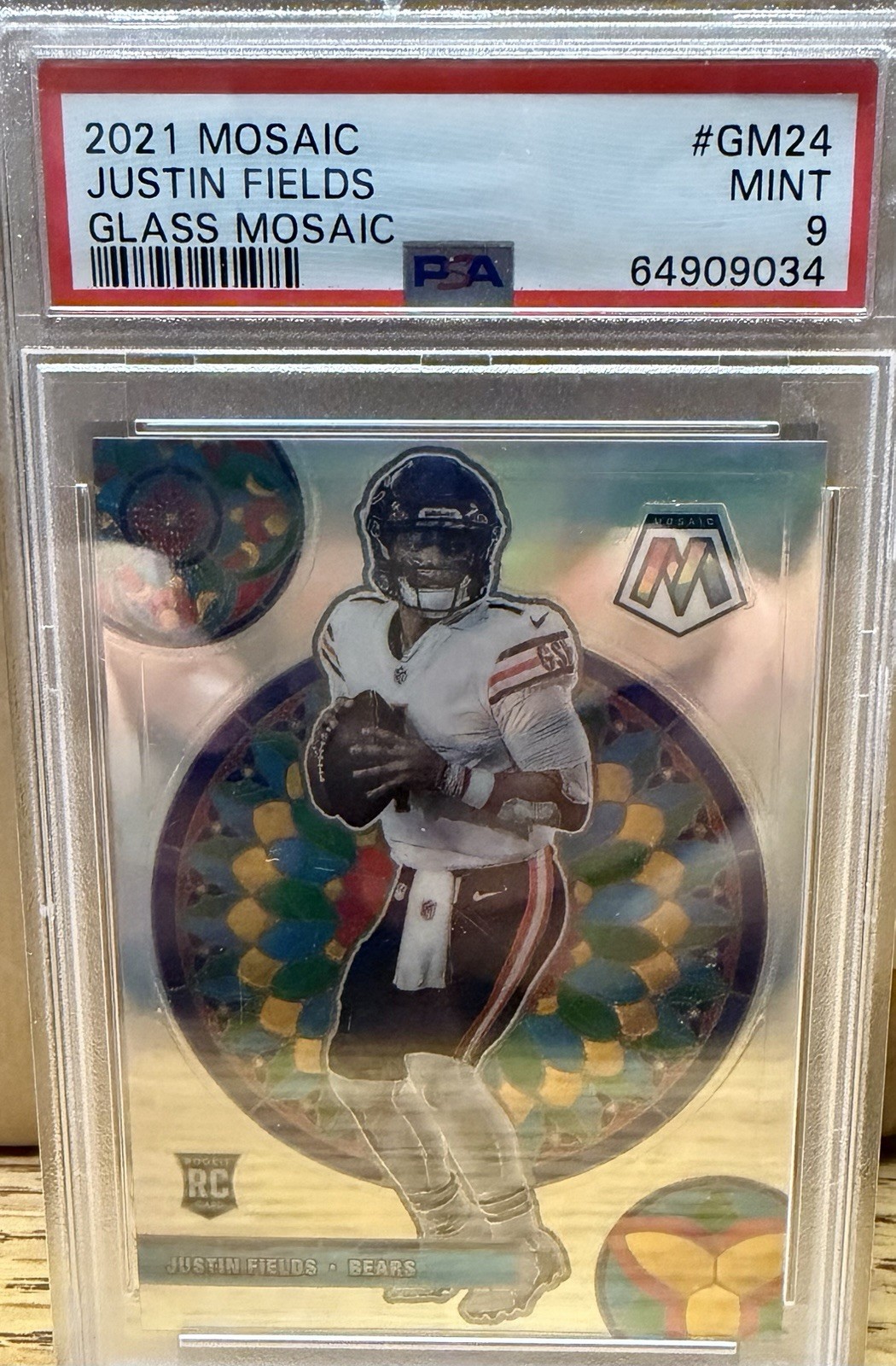 2021 Panini Mosaic - Glass Mosaic Justin Fields #GM-24 (RC)