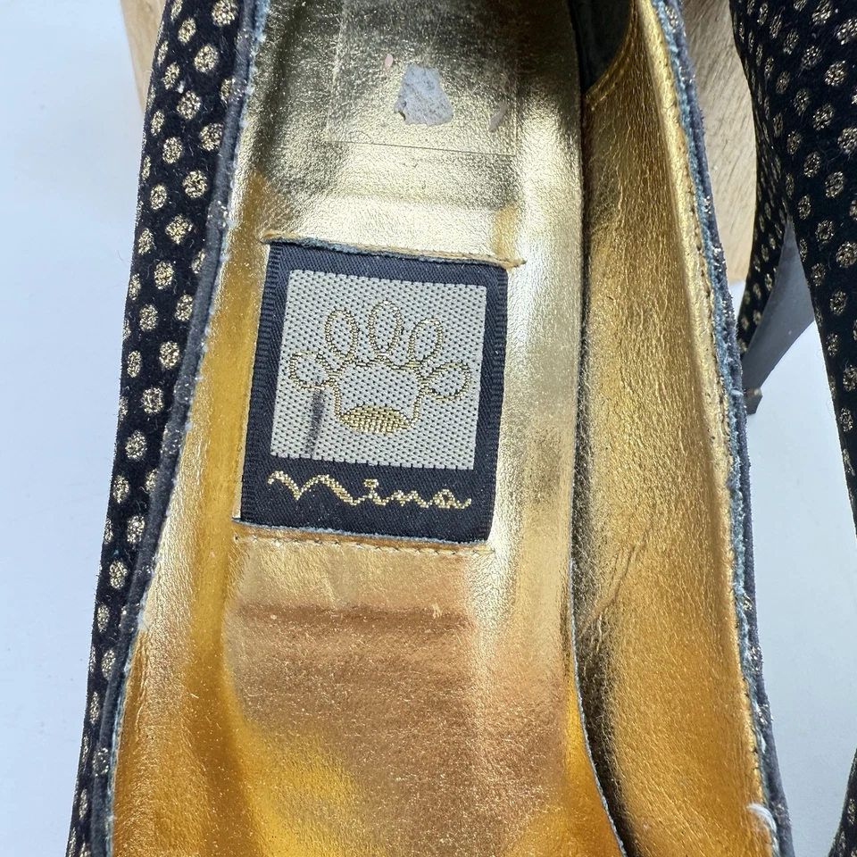 Zapatos de salón Nina vintage de los años 80 negros dorados a lunares talla 6,5 M suela de cuero de Taiwán Foto 4 de 4