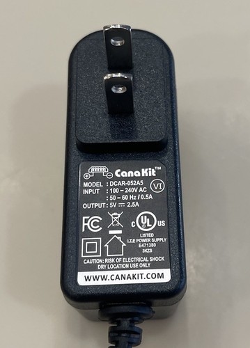 Raspberry Pi 3 Model B v1.2 Case, Canakit Power Cord And SD Card Reader, 32gb SD - Afbeelding 2 van 6