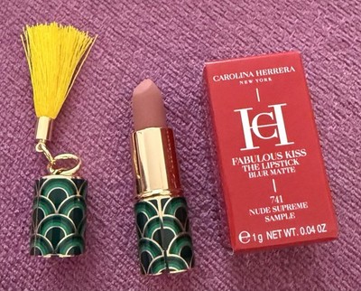 Carolina Herrera Fabulous Kiss the Lipstick Blur Matte 741 1g Mini