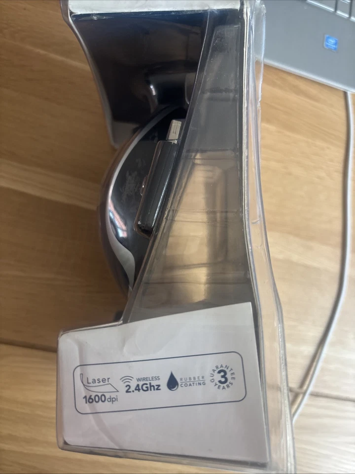 Microsoft Free Lux Laser Mouse. 1600dpi Blue - Image 3 of 4