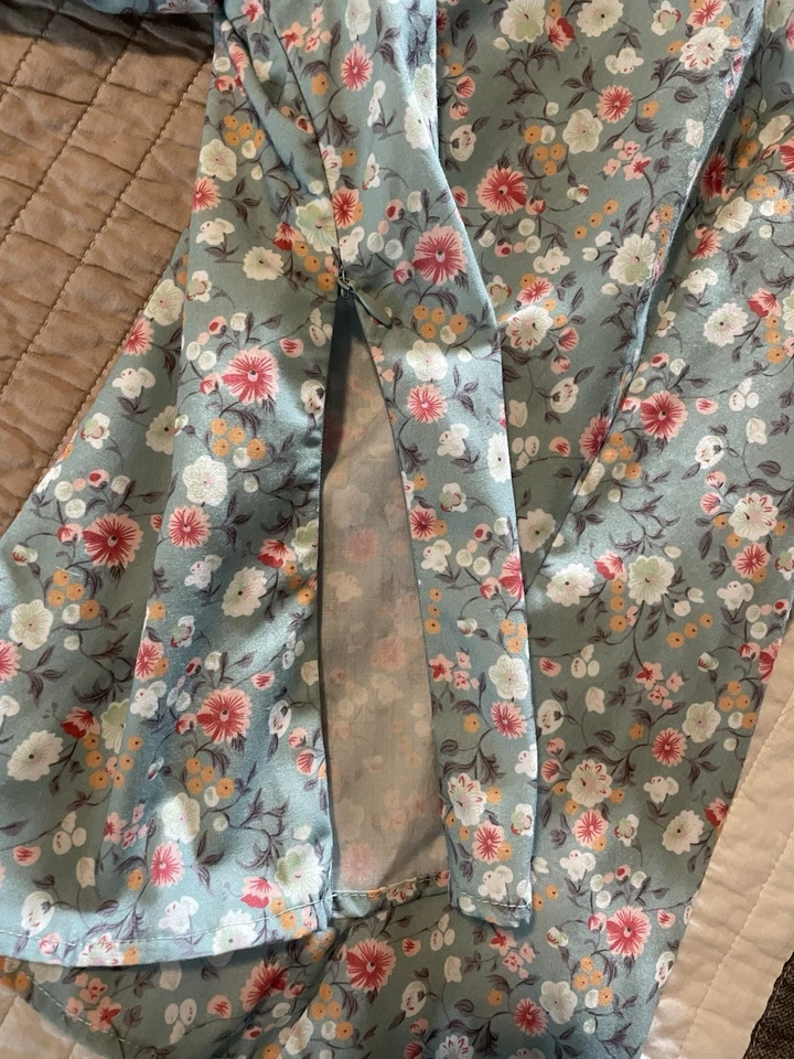 New Never Worn Allegra K Top Puff Sleeves Cottage Core Floral Pattern - Image 2 of 4