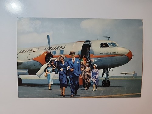 American Airlines Ad Postcard People Exiting Convair Plane Flagship Boston 1950s - 第 1/2 張圖片
