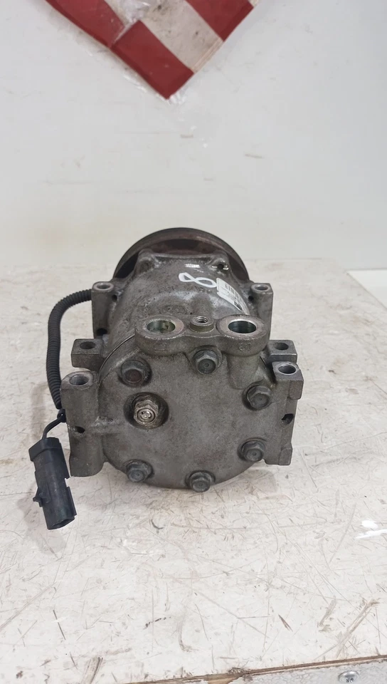 Compresor de aire Chrysler Dodge Durango Ram 1500 4.7 V8 EVA 55057333AA Foto 2 de 3