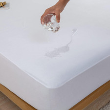 Waterproof RV Short Queen Mattress Protector for 60 X75 Camper Bed Ultra Soft Je