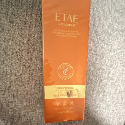 Etae Vitamin c  Cleanser