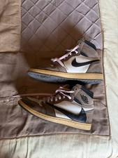 Jordan 1 High OG Mocha 42EU