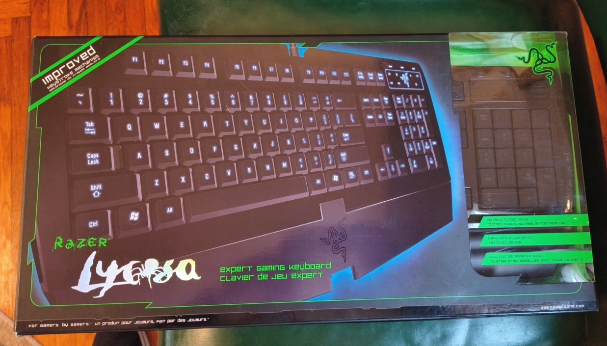 NEW Razer Lycosa Gaming Keyboard NEW WITH OPEN BOX NEVER USE