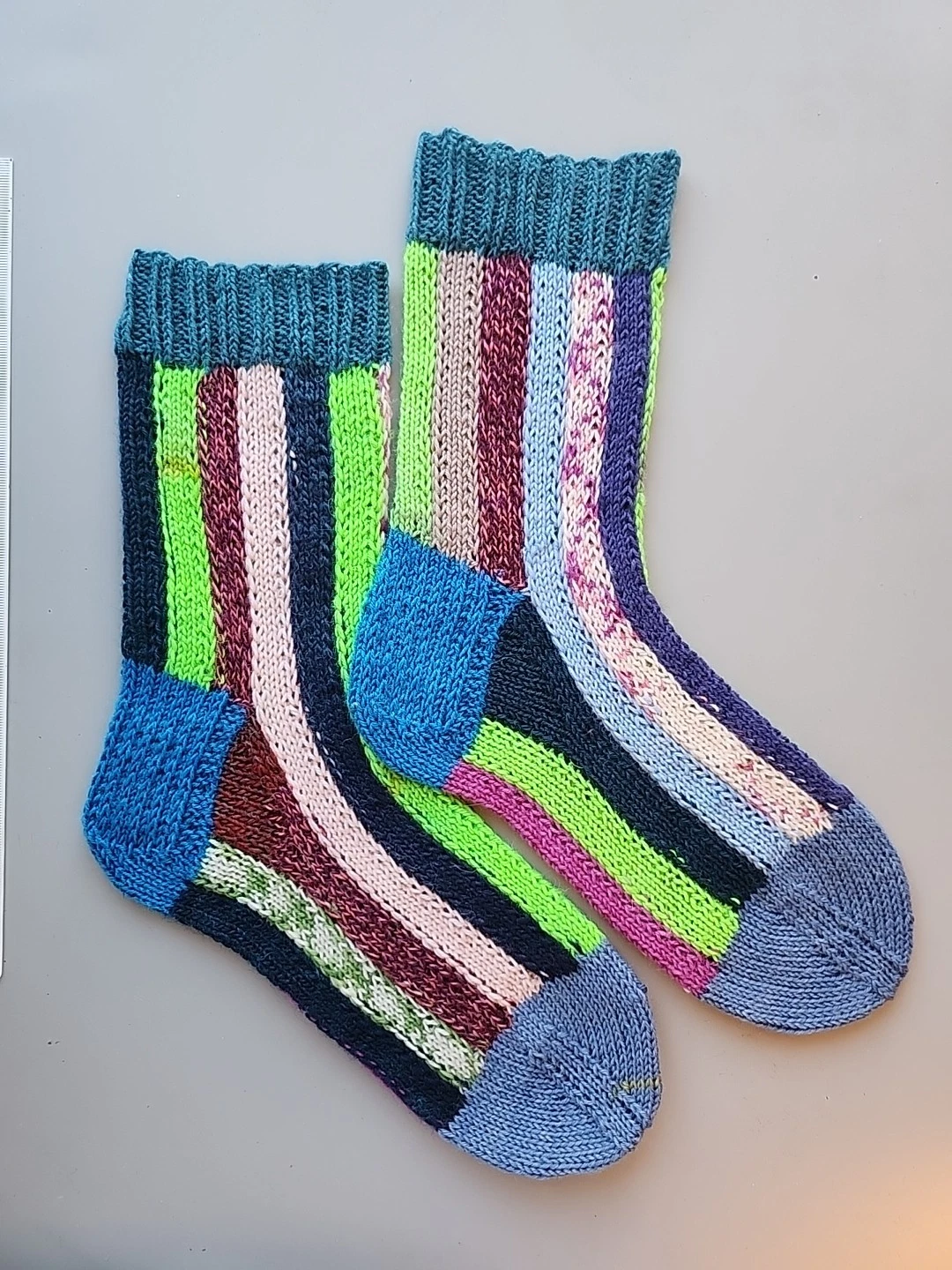 Hand Knitted Wool Socks Size 4-6 #117