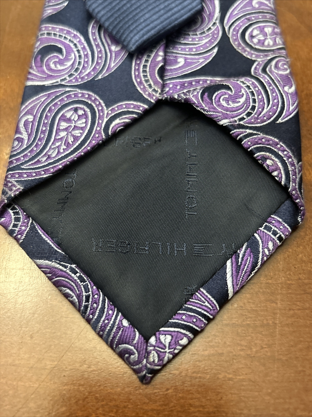Tommy Hilfiger Purple Paisley 100% Silk Tie thumbnail 4