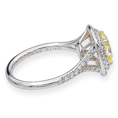 Tiffany & Co. Platinum Soleste Cushion Diamond Engagement Ring 2.16 cts. FY VS2 - Picture 4 of 8