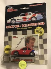 1989  9 BILL ELLIOTT SERIES 1 - RUBBER TIRE - RED PAINT  146