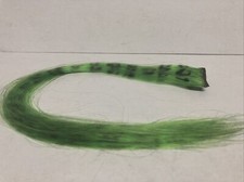 1 PIC HIGH LIGHT CLIP IN FAUX SYNTHETIC FEATHERS 16" HAIR EXTENSION GREEN/ BLACK