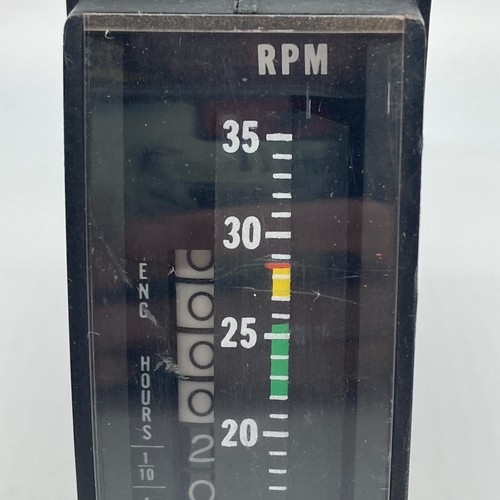 Bellanca Edo-Aire 1U052 RPM Tachometer Indicator Gauge, P/N: 1U052-105-4 - Picture 2 of 11