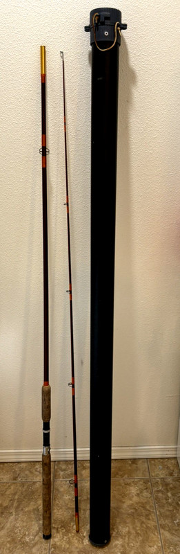 Vintage 10' 6" Fenwick Grizzly Fishing Rod SP 1264 plus case
