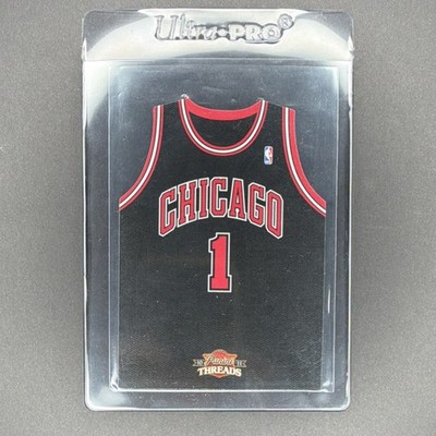 Panini 2010-11 Threads Derrick Rose Chicago Bulls Team Threads Die-Cut Card #6