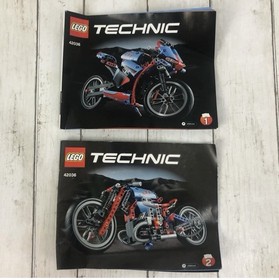 LEGO TECHNIC: Street Motorcycle (42036) COMPLETE Set with Instruction Manuals