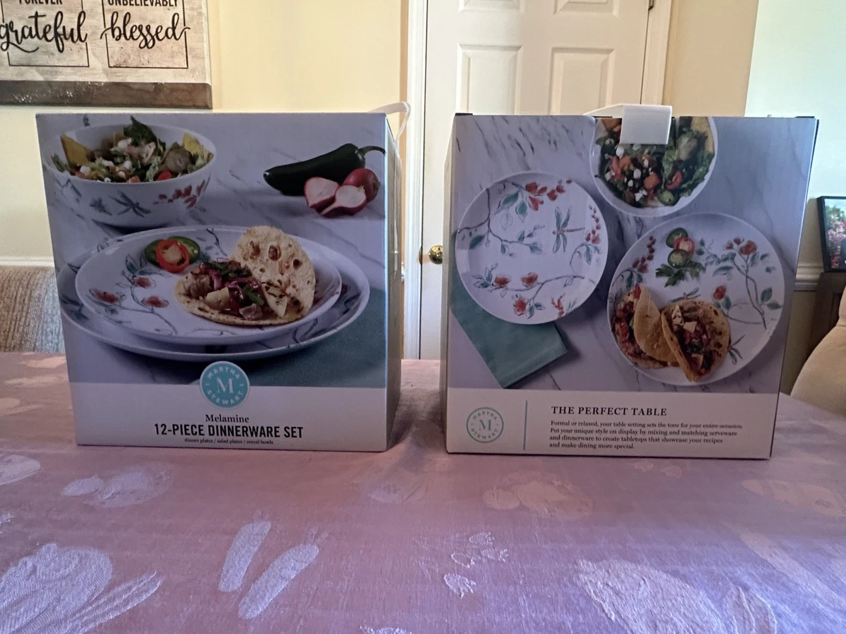 【新品未使用】Martha Stewart セージグリーン　オーバルキャセロール 新品未使用】Martha Stewart セージグリーン オーバルキャセロール