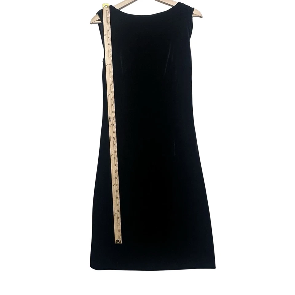 复古 90 年代黑色天鹅绒斗篷背部无袖鸡尾酒紧身连衣裙 6 码 — 第 4/4 张图片