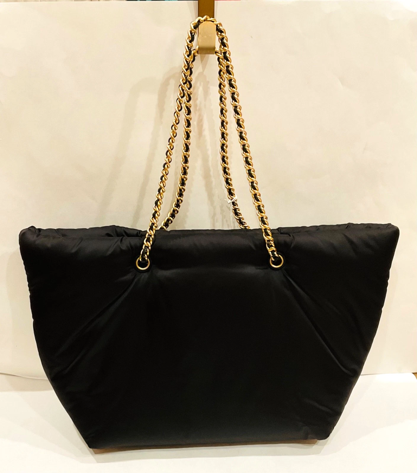 TORY BURCH $348 NERO ELLA PUFFY TOTE nuovo con etichette