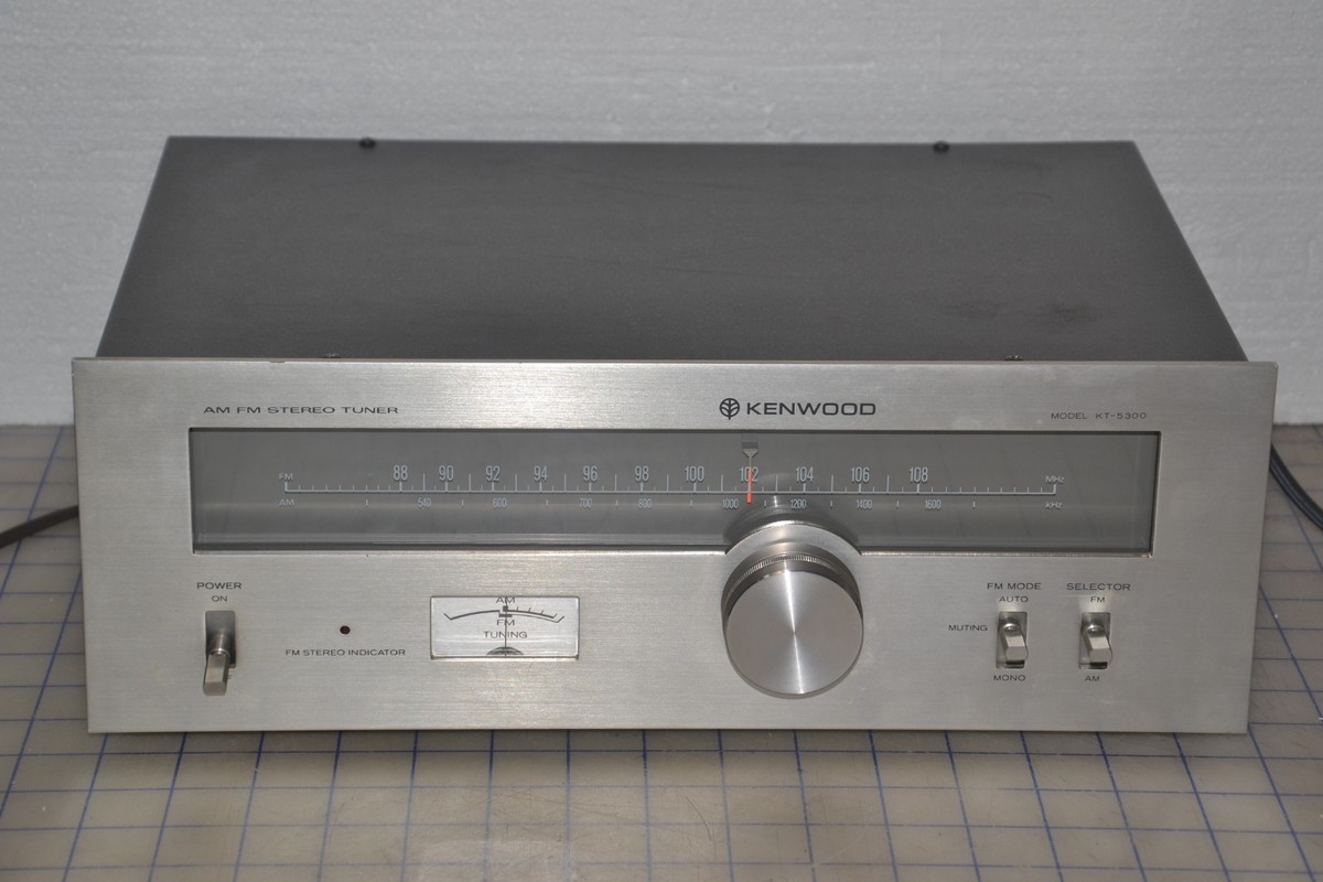 Excellent!!!! Vintage Kenwood KT-5300 AM / FM Stereo Tuner - Works