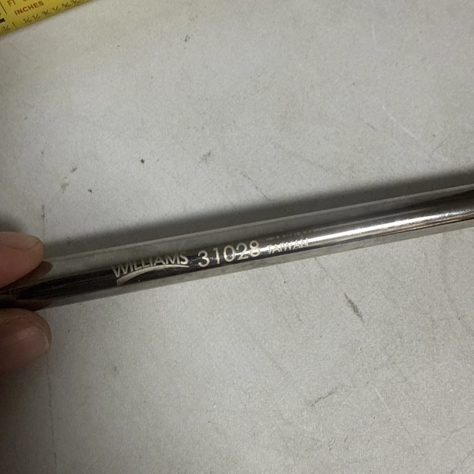 Barra de extensión de bloqueo de accionamiento de 3/8", 24" de largo, acabado cromado. Williams #JHW31028 Foto 2 de 2