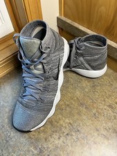Nike Hyperdunk 2017 Flyknit Cool Gray Knit Sh...