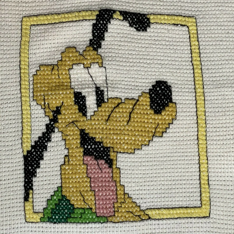 Bebé Crochet Afgano Blanco Borde Festoneado Plutón Centro 32 X 36 Pulgadas De Colección  Foto 3 de 4