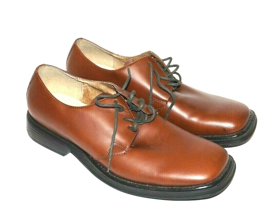 Unlisted by Kenneth Cole Brown Leather Round Toe Lace up 