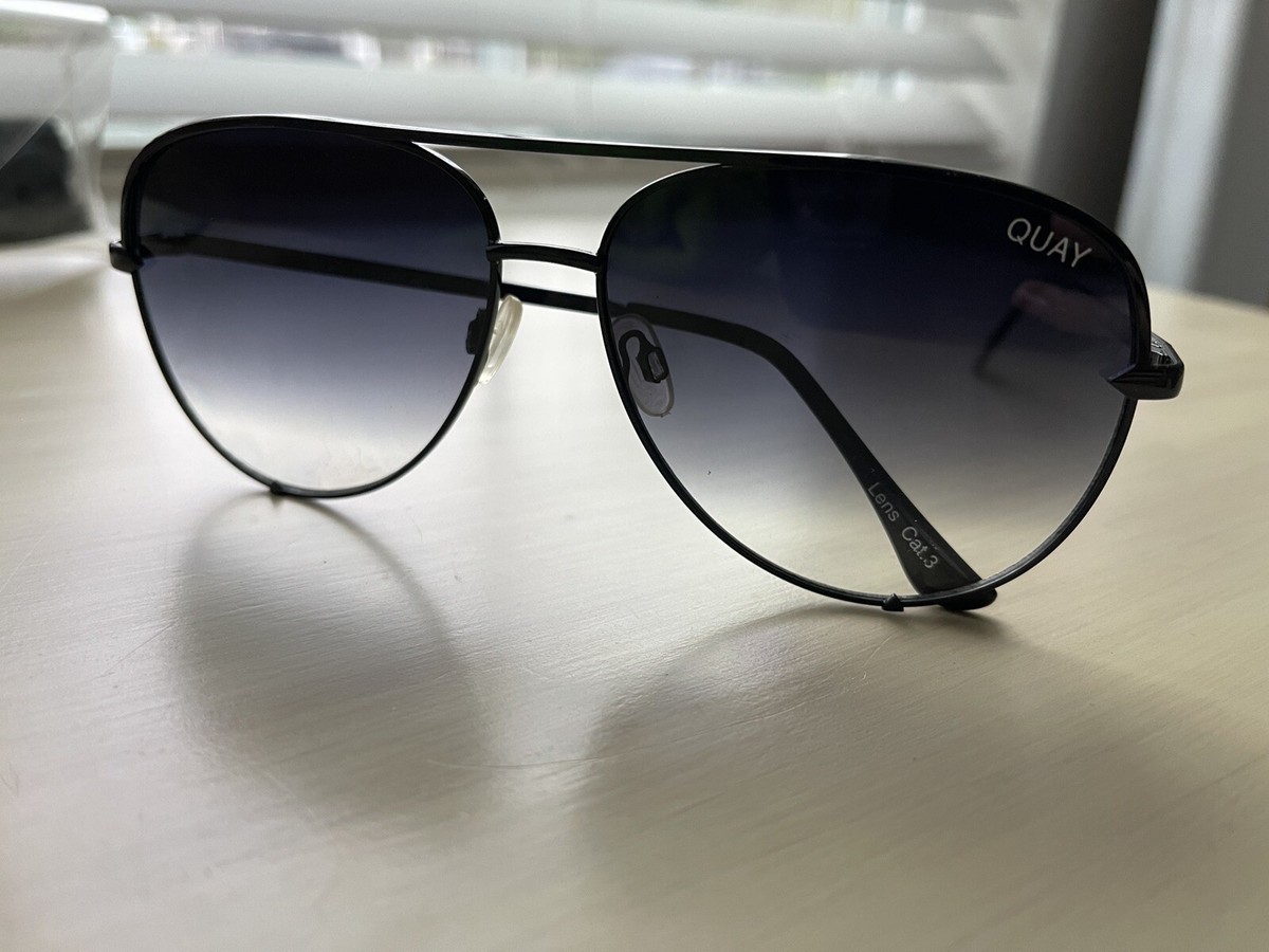 Quay Australia x Desi Perkins High Key Aviator Sunglasses Black Fade Quay High Key Extra Large Sunglasses | Prescription Quay  main image 3