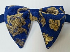 Handmade Mens Navy/Gold Velvet Bow tie Vintage style 70 s Pre-tied Adjustable