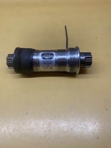 Shimano BB-ES30 73 Octalink 73 x 113mm Bottom bracket - Picture 4 of 12