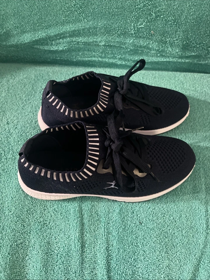 Zapatos de mujer Danskin talla 6 1/2 Foto 2 de 4