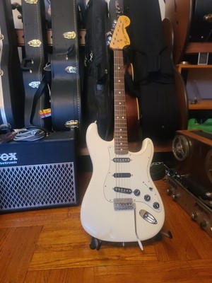Fender Ritchie Blackmore Stratocaster Scalloped Rosewood Olympic White 3,75 kg 