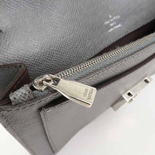 Louis Vuitton Taiga Leather Neo Belaia Clutch Bag Glacier M32683 Auth Used F/S - Picture 16 of 24
