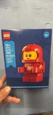 LEGO 40767 – Up‑Scaled Baby Astronaut Brand New & Sealed