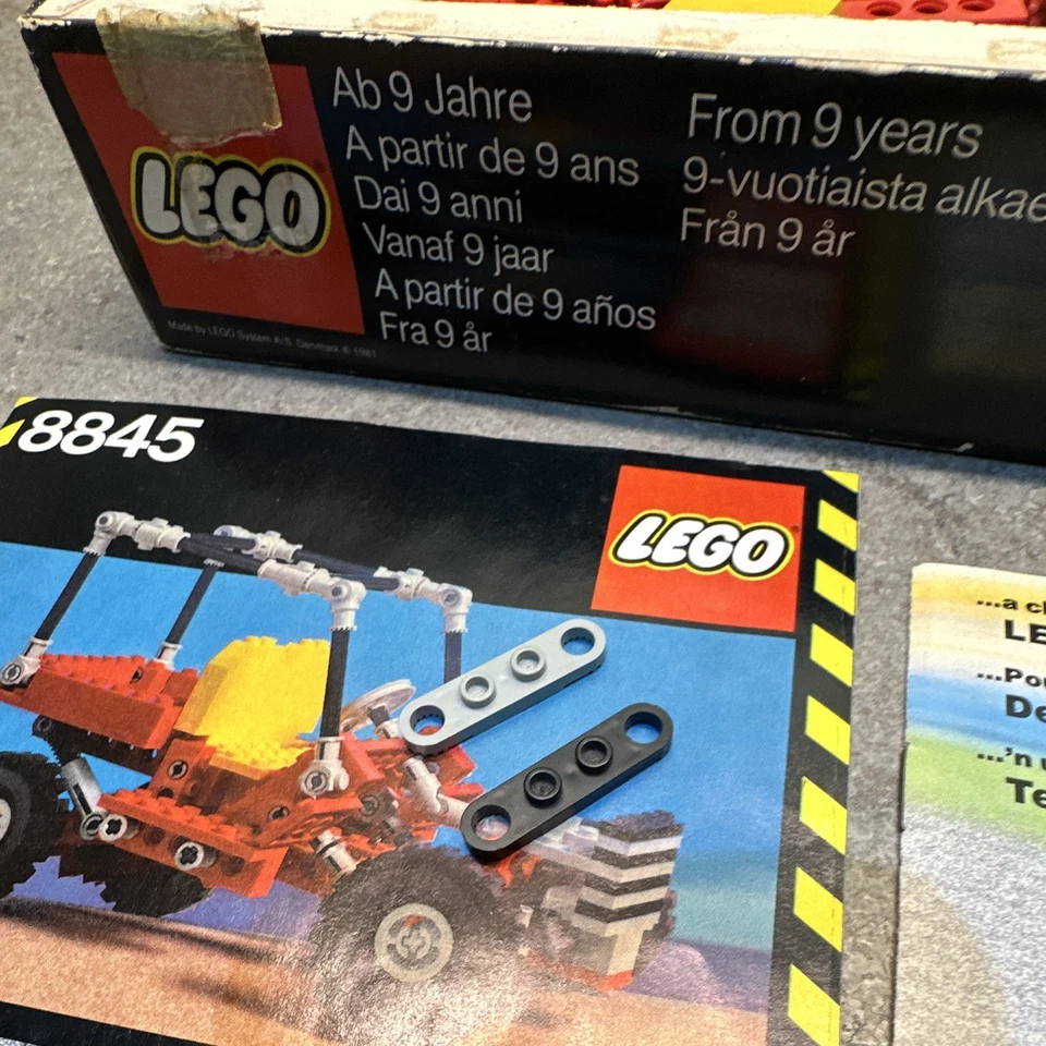 LEGO Technic 8845 Dune Buggy, photo 4 of 4