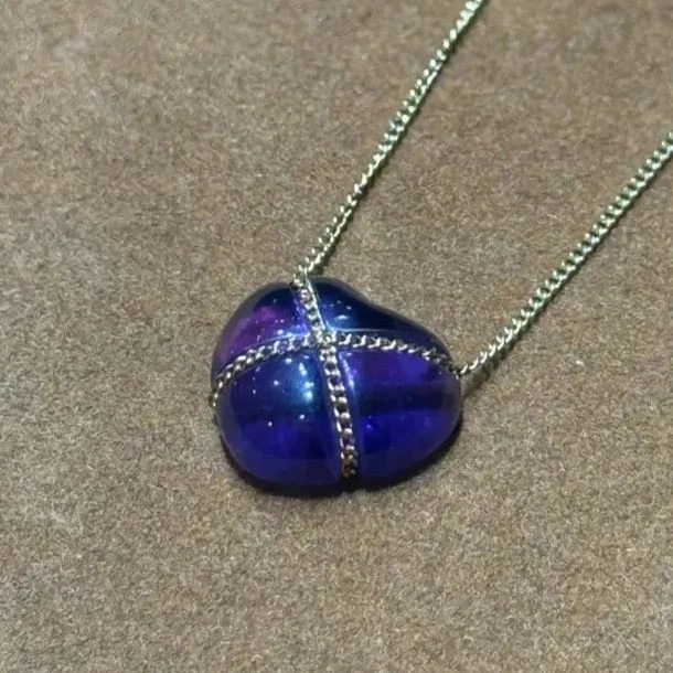 Tiffany & Co. Cadena Amatista Cruz Corazón Collar Colgante Oro Amarillo 18K Usado Foto 3 de 4