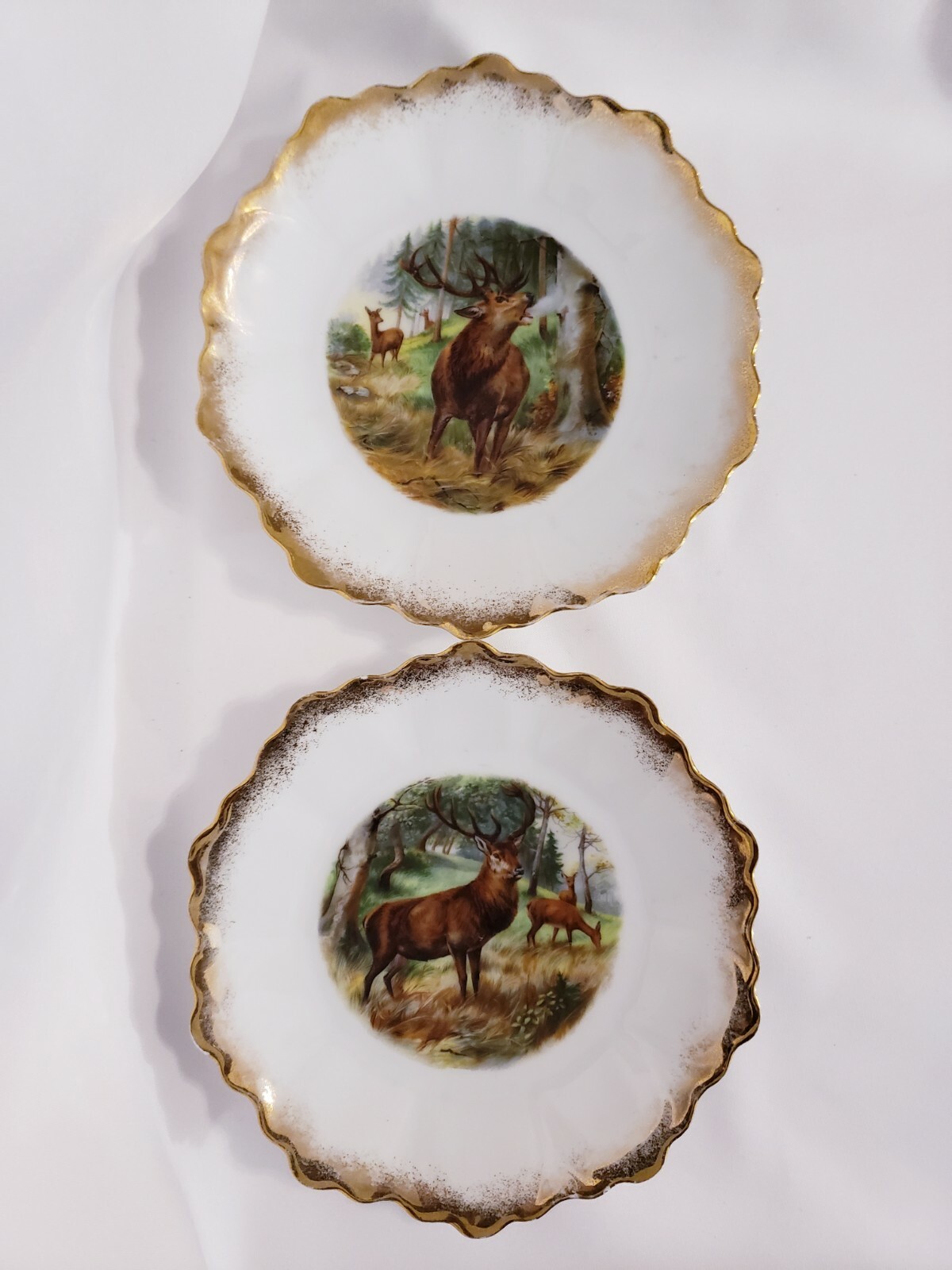 Vintage Decorative DEER STAG 81/2" PLATES 14K Trim, Punch Z S & C