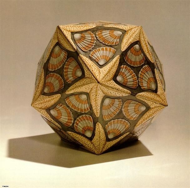 MC Escher Icosaeder (ICOSAHEDRON) 20 sided tin box | eBay MC Escher Icosaeder (ICOSAHEDRON) 20 sided tin box | eBay
