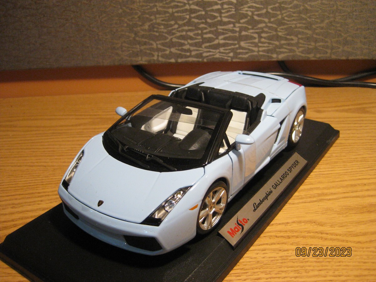 ミニカー Maisto Gallardo Spyder Special Edition 1/18 Maisto Lamborghini Gallardo Spyder (Yellow) Diecast Car