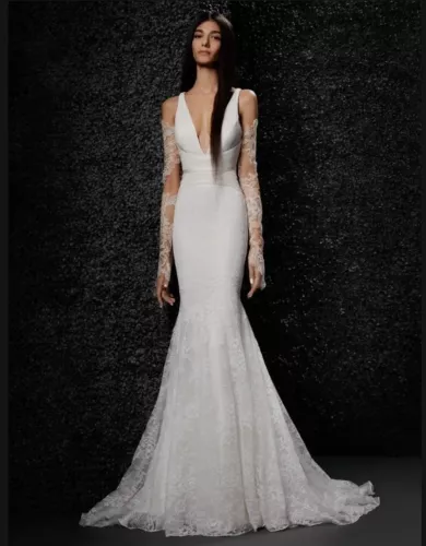 FRANIA Mermaid wedding dress with V-neck By Vera Wang Bridal
