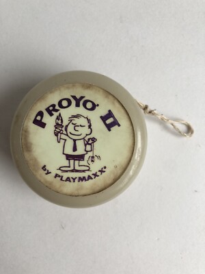 Proyo II Vintage Yo-yo Playmaxx Off white Purple Print