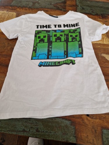Minecraft T Shirt Age 7/8