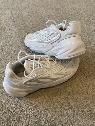 Adidas Ozelia Herren Damen Jungen Mädchen Turnschuhe Weiß Größe 6 EU 39,5 NEU - Bild 4 von 9